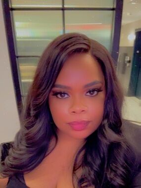Meet your Posher, Ebony
